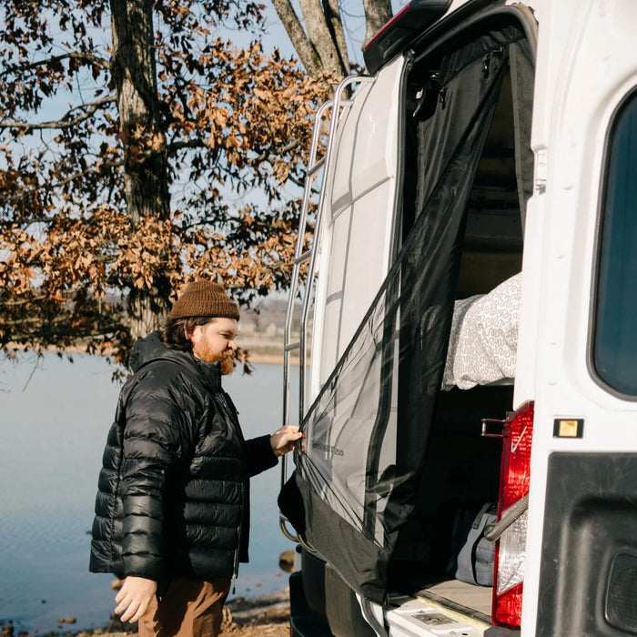 TRANSIT (2015+) 130″/148″/148″ EXT | BUG SCREEN | REAR DOORS