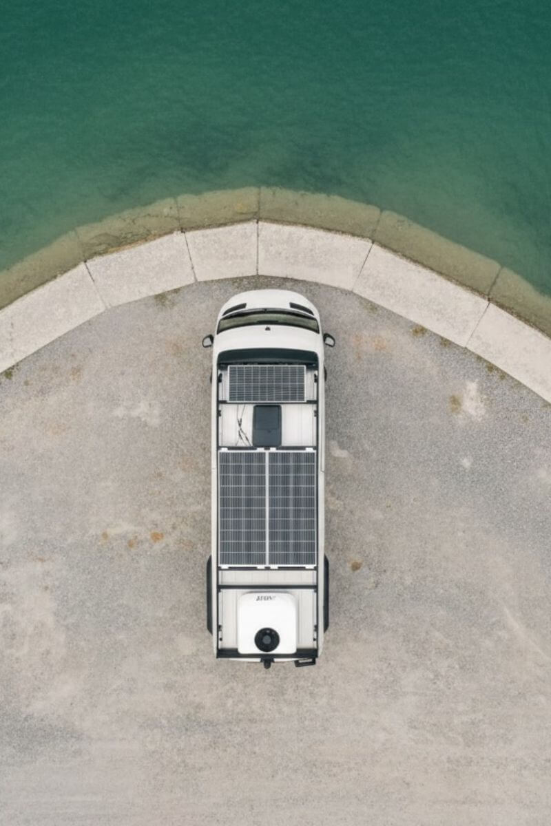 Reliable rooftop air conditioning solutions engineered for modern van conversions