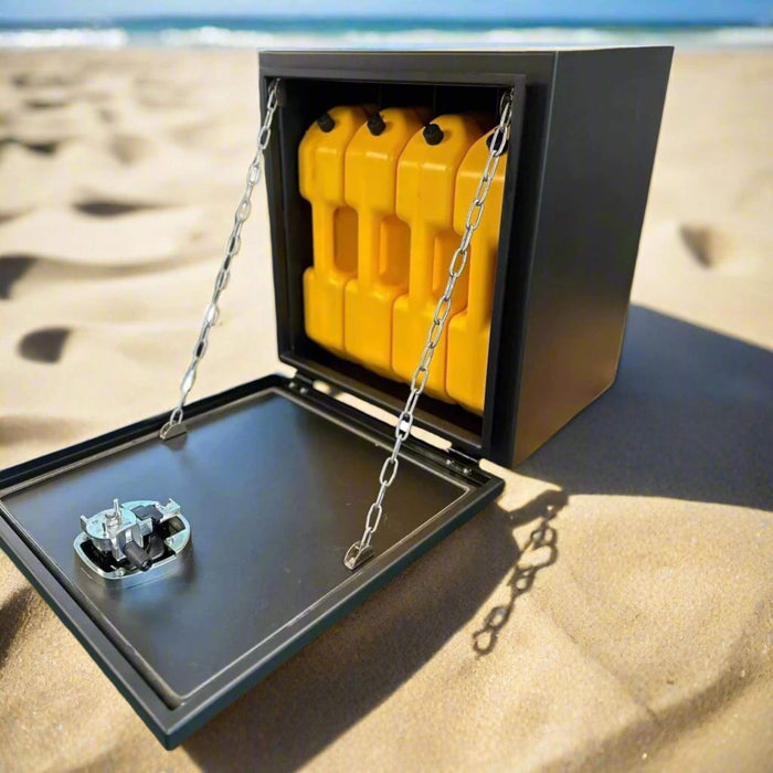 Compact diesel fuel storage solution attached to a van, offering organized and protected fuel capacity for long road trips — Solution compacte de rangement pour carburant diesel fixée à un van, offrant une capacité organisée et protégée pour les longs trajets.