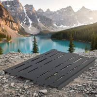 Aluminum Decking Panel System used as a platform for cargo and outdoor gear. / Système de panneaux en aluminium utilisé comme plateforme pour le cargo et l’équipement extérieur.