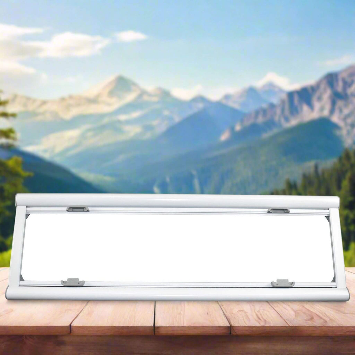 Heavy-duty aluminum frame and rubber seals of flat window 300×700 mm, weatherproof, UV resistant, dual-pane acrylic, ideal for vans, camper vans, RVs, and trailers, ensuring insulation and long-lasting performance.