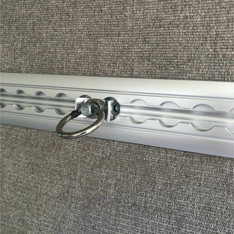 Profil “BEEFY” pour installations modulaires – Robust L-Track for adventure-ready vans