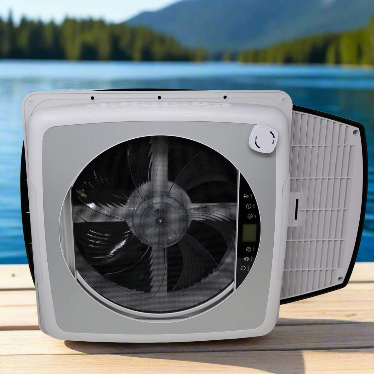 Top view of a bus conversion roof fan, dimensions 593×420×182mm open / Vue du dessus d’un ventilateur de toit bus conversion, dimensions 593×420×182 mm ouvert.