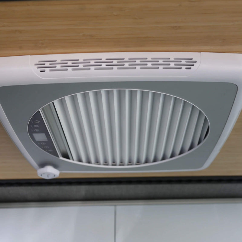 Open height 182mm of van roof fan providing maximum airflow / Hauteur ouverte 182 mm du ventilateur de toit van offrant un flux d’air maximal.