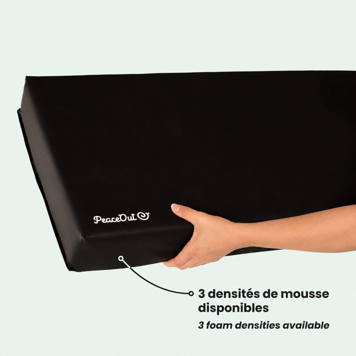 Antibacterial and odour-resistant mattress cover designed for comfortable off-grid vanlife adventures.
